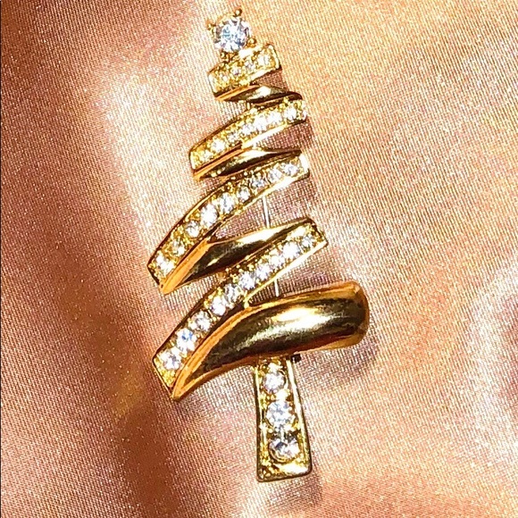 Monet Silver and Gold Christmas Tree Brooch - Picture 2 of 6